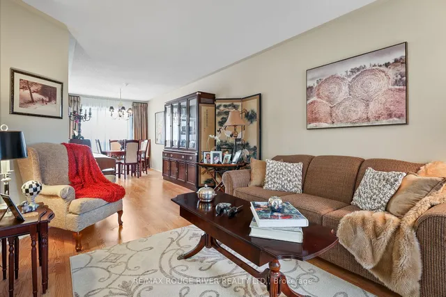 1543 Otonabee Dr, Pickering 4