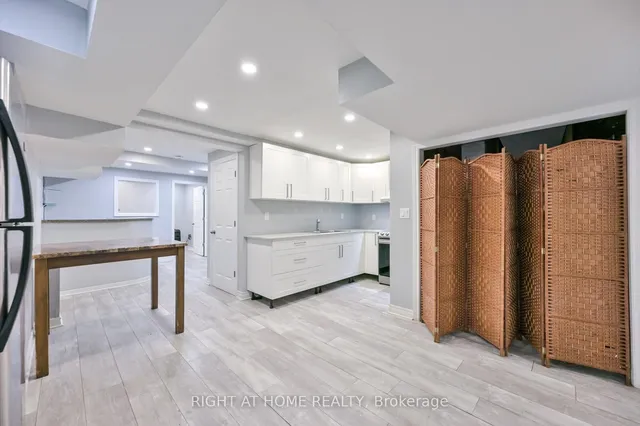 57 Hopkinson Cres, Ajax 5