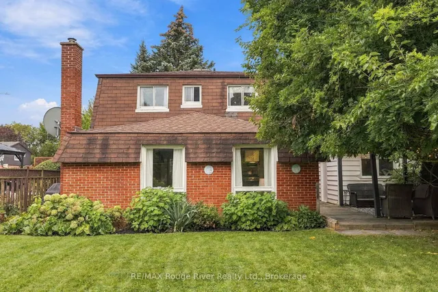313 Lupin Dr, Whitby 5