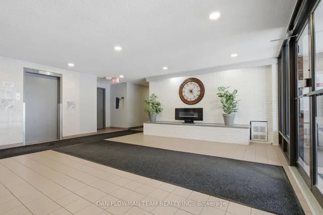 131 Taunton Rd #204, Oshawa 4