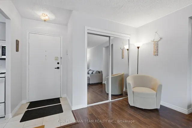 131 Taunton Rd #204, Oshawa 5