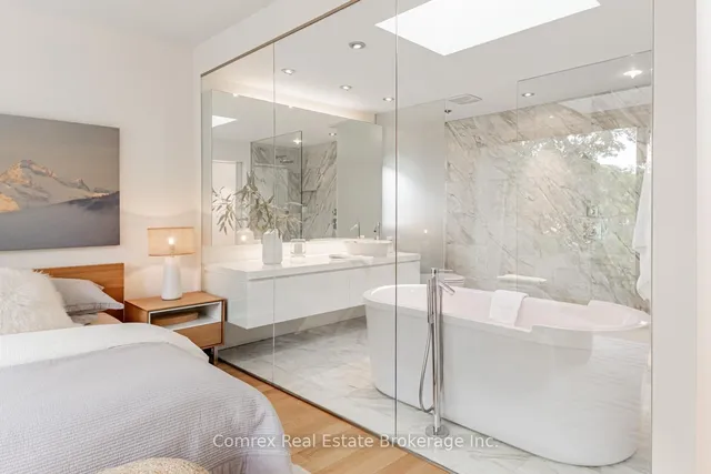 37 Victoria Park Ave, Toronto 3