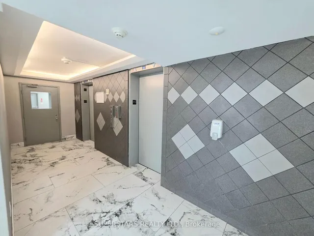 15 Sewells Rd #905, Toronto 3