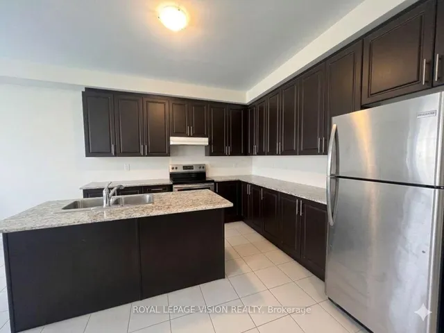 1929 Don White Crt, Oshawa 3