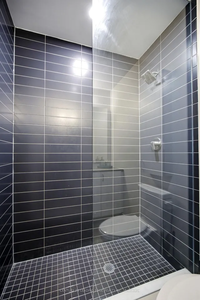 2799 Kingston Rd #219, Toronto 5