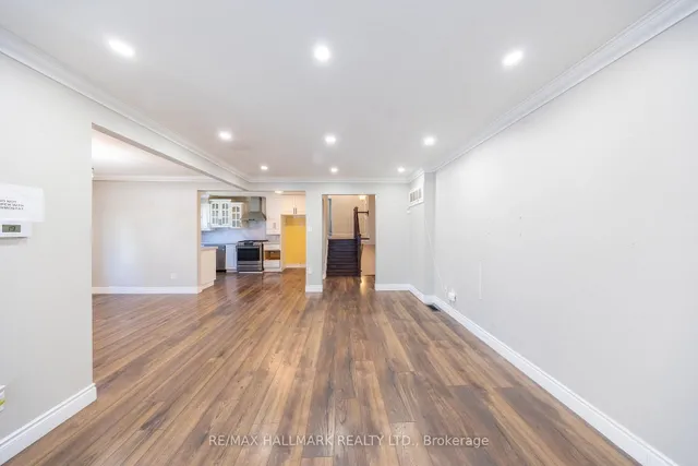 109 Thickson Rd, Whitby 4