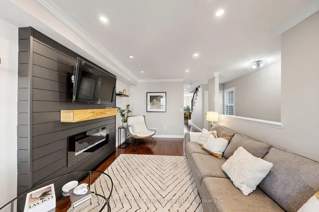 735 Sheppard Ave #50, Pickering 2