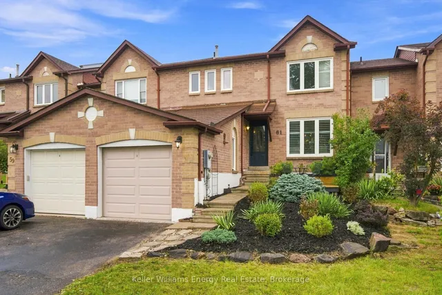 61 Fernbank Pl, Whitby 2