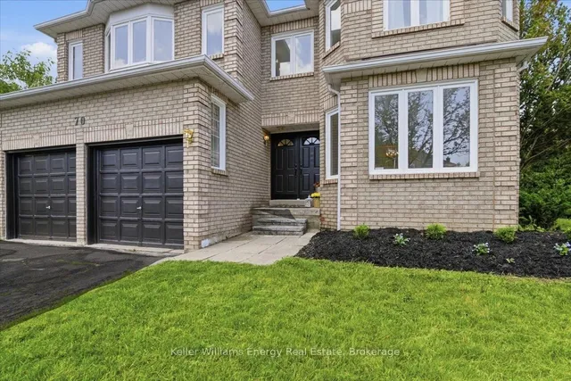 70 Willowbrook Dr, Whitby 3