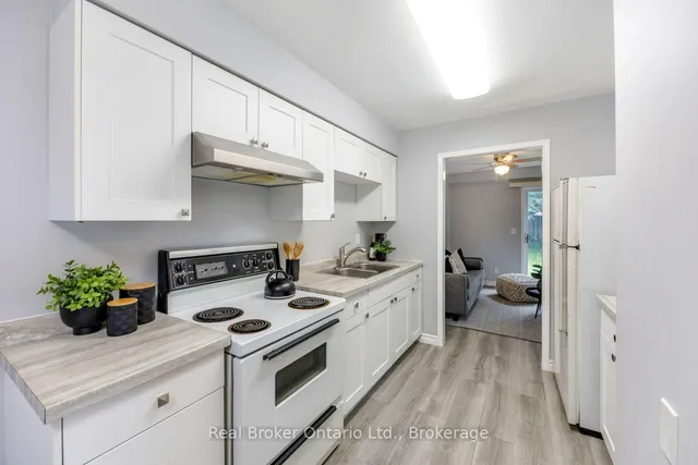 23 Mann St, Clarington 4