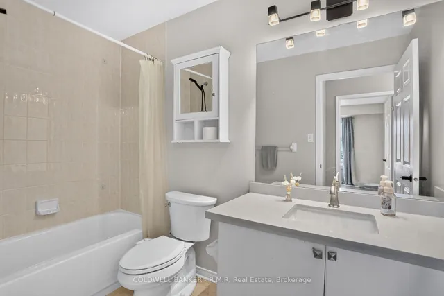 106 Aspen Springs Dr #210, Clarington 2
