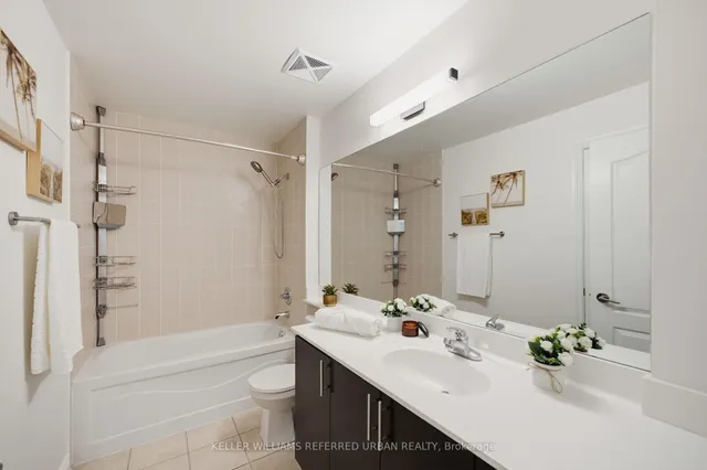 70 Town Centre Crt #3604, Toronto 5