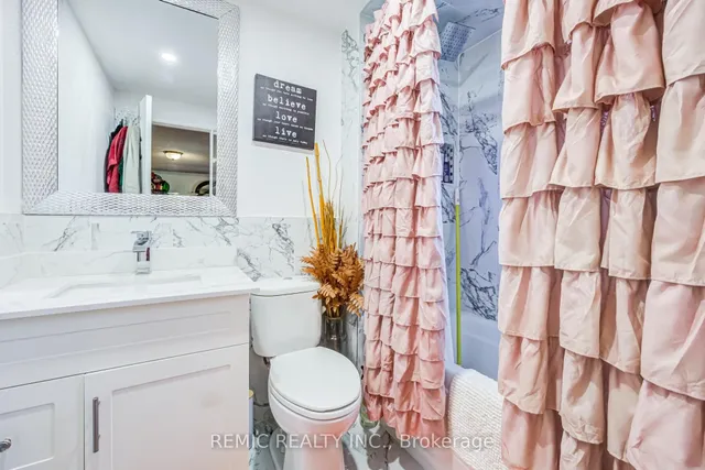 70 Large Cres, Ajax 2