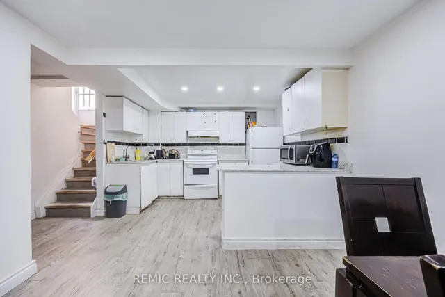 70 Large Cres, Ajax 3