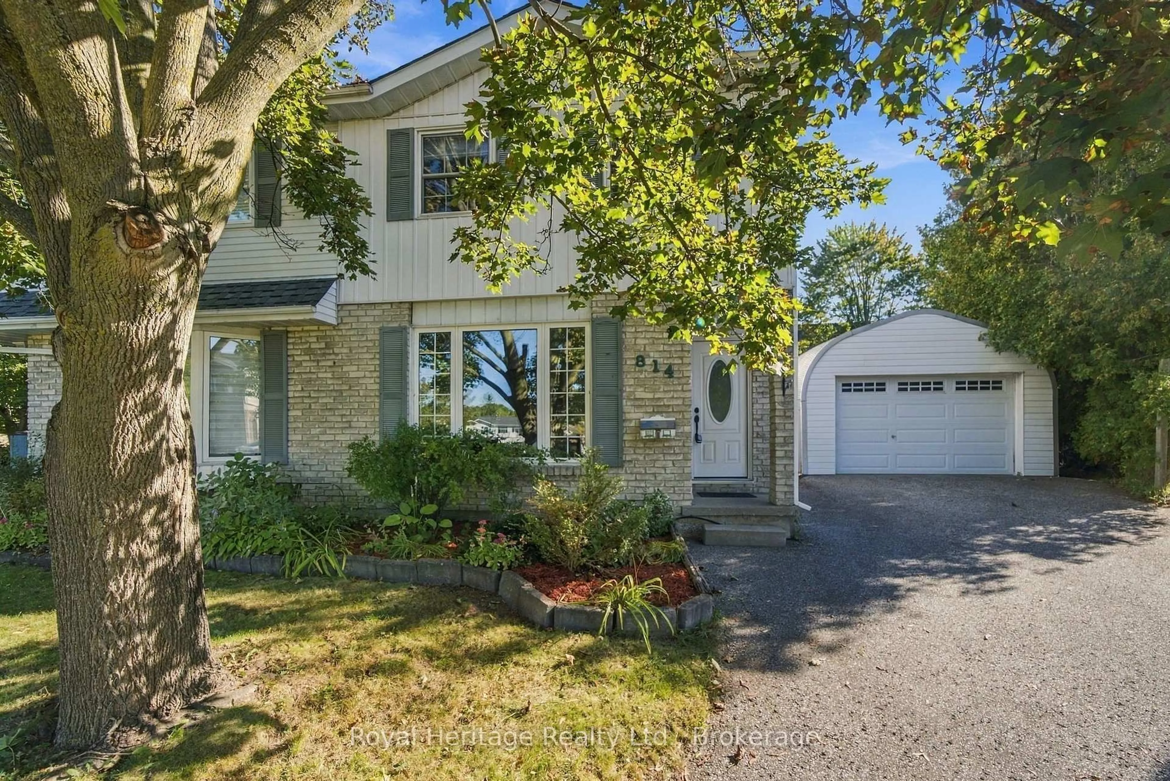 trreb/IMG-E13828444_55c03739-b4ea-4242-9cd2-cb11b4707e4e-l.jpg