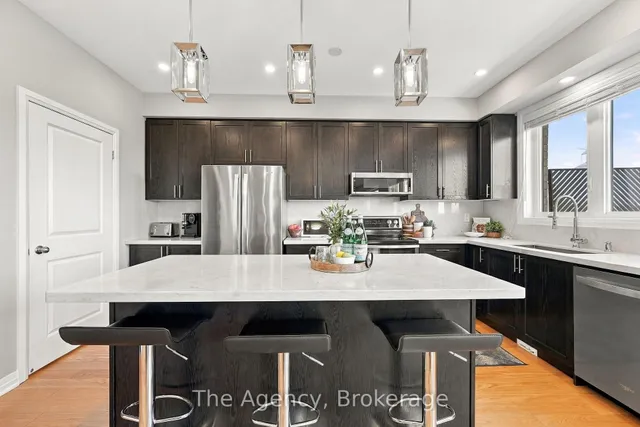 39 Yacht Dr, Clarington 2