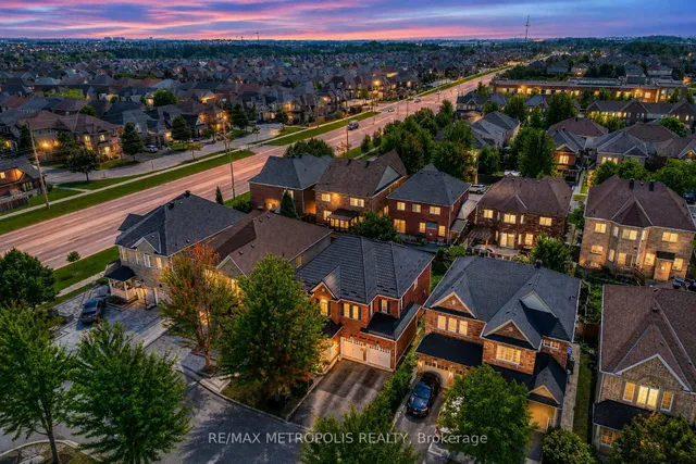 58 Dunwell Cres, Ajax 4