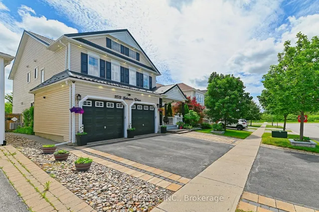 1178 Salmers Dr, Oshawa 2