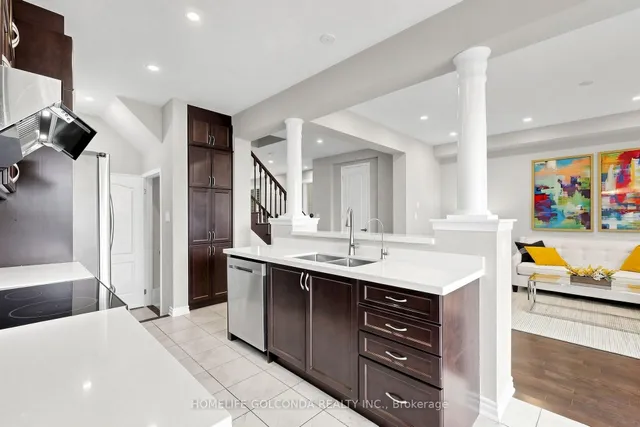 2716 Sapphire Dr, Pickering 5