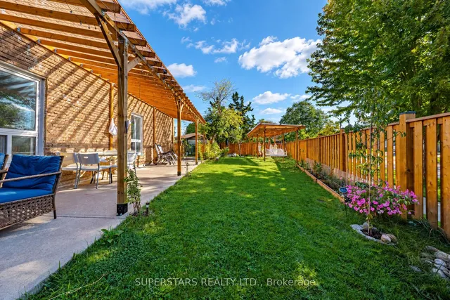 63 La Peer Blvd, Toronto 2