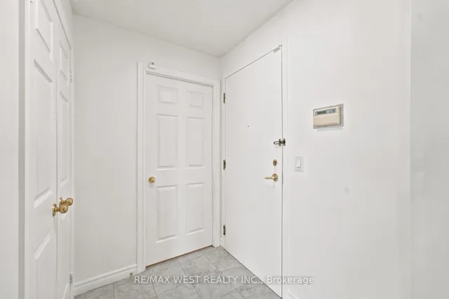 2627 Mccowan Rd #1107, Toronto 4