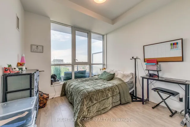 286 Main St #619, Toronto 2