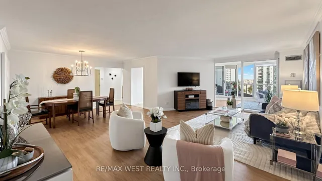 20 Guildwood Pkwy #706, Toronto 4