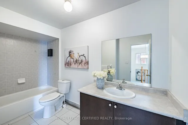 105 Howling Cres, Ajax 3