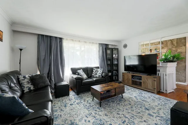 28 Fermoy Rd, Toronto 2