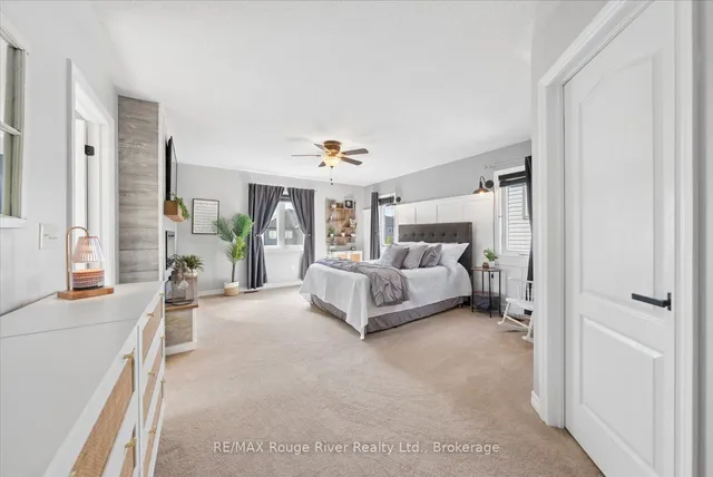 27 Bagnell Cres, Clarington 5