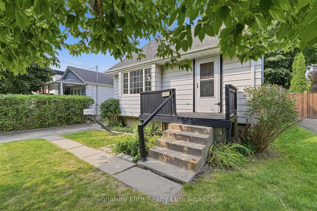 76 Harewood Ave, Toronto 4