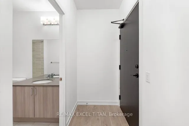 1480 Bayly St #1707, Pickering 4