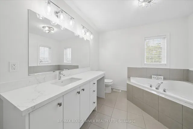 3 Burnham Crt, Scugog 5