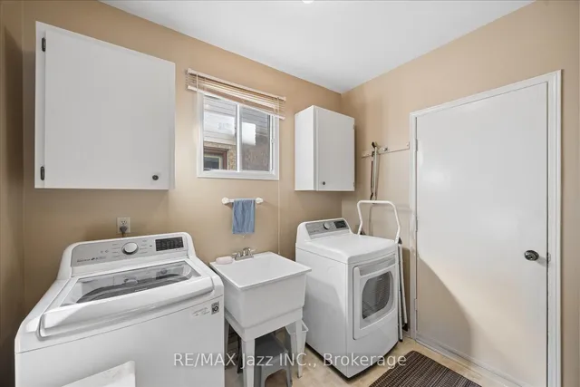 894 Grandview St, Oshawa 3
