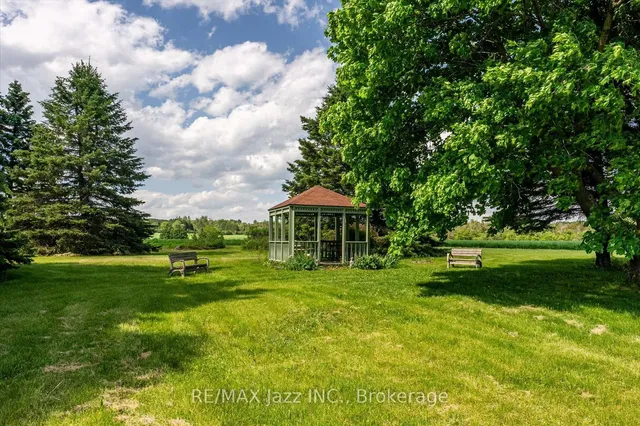 8733 Leskard Rd, Clarington 3