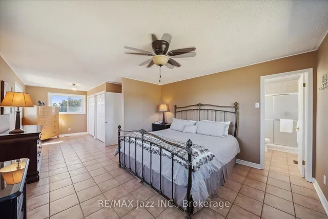 8733 Leskard Rd, Clarington 5