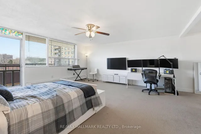 180 Markham Rd #503, Toronto 5