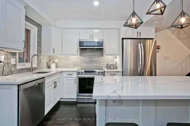30 Linnell St, Ajax 5