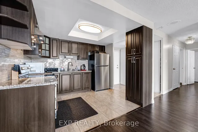 10 Dean Park Rd #1108, Toronto 4