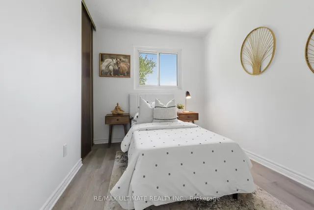 17 Quantrell Tr, Toronto 2