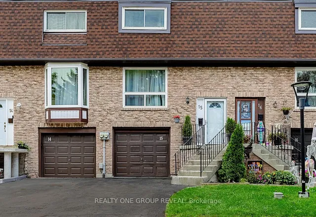 222 Pearson St #15, Oshawa