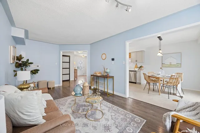 1550 Fieldgate Dr, Oshawa 4