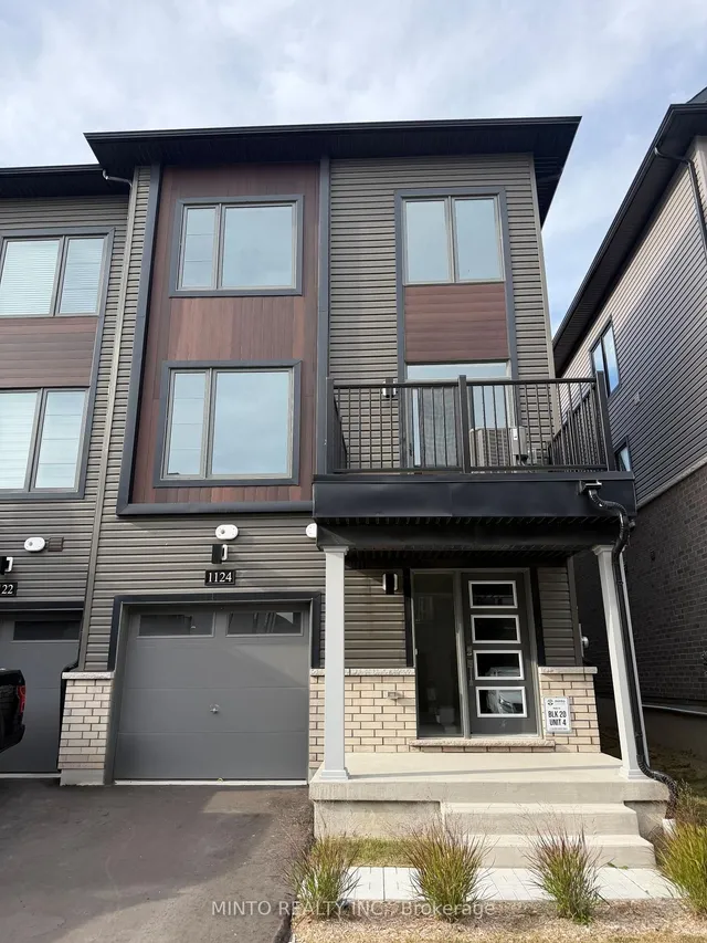 1124 Greentree Path, Oshawa 2