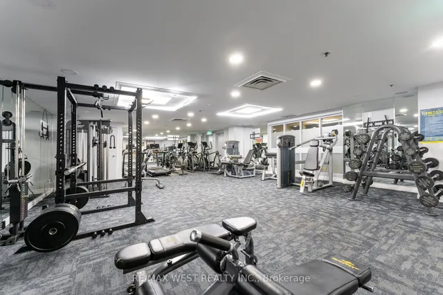 5800 Sheppard Ave #414, Toronto 4