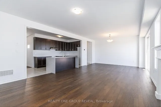 3435 Deepglade Path, Pickering 2