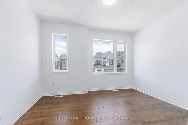 3435 Deepglade Path, Pickering 5