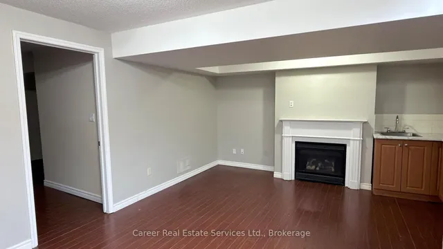 123 Silverwood Circ, Ajax 3