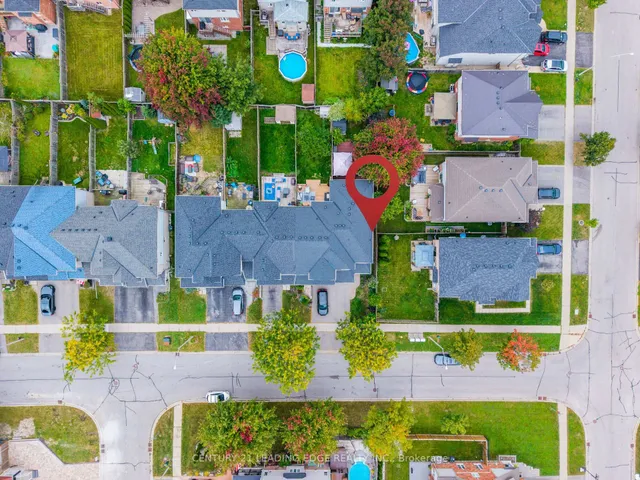 10 Dodds Sq, Clarington 3