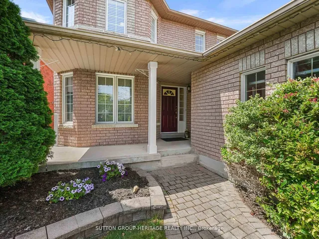 51 Annie Cres, Ajax 2