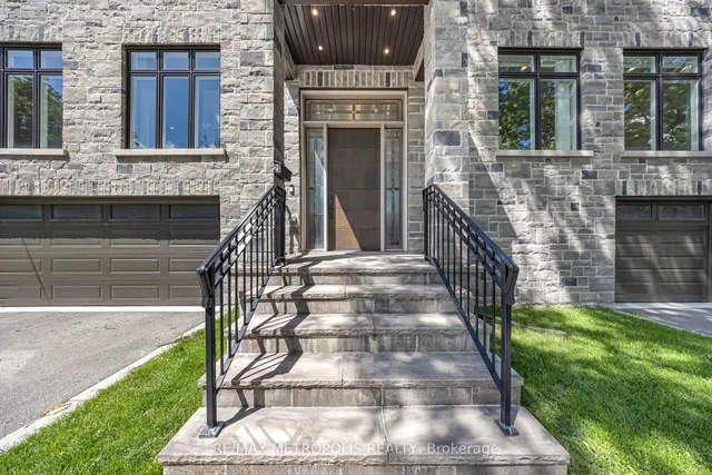 20 Nobert Rd, Toronto 4